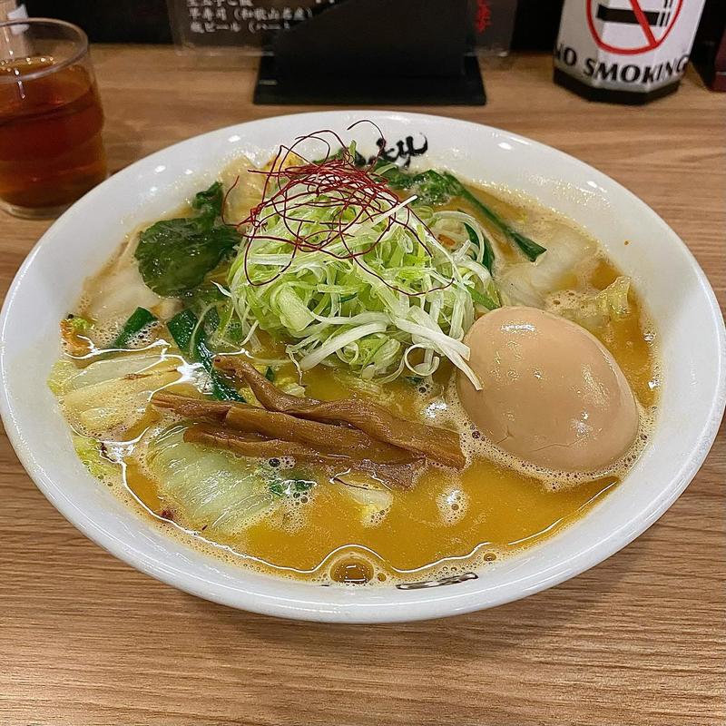 一乗寺天理ラーメン(麺屋丈六 キーノ和歌山店)