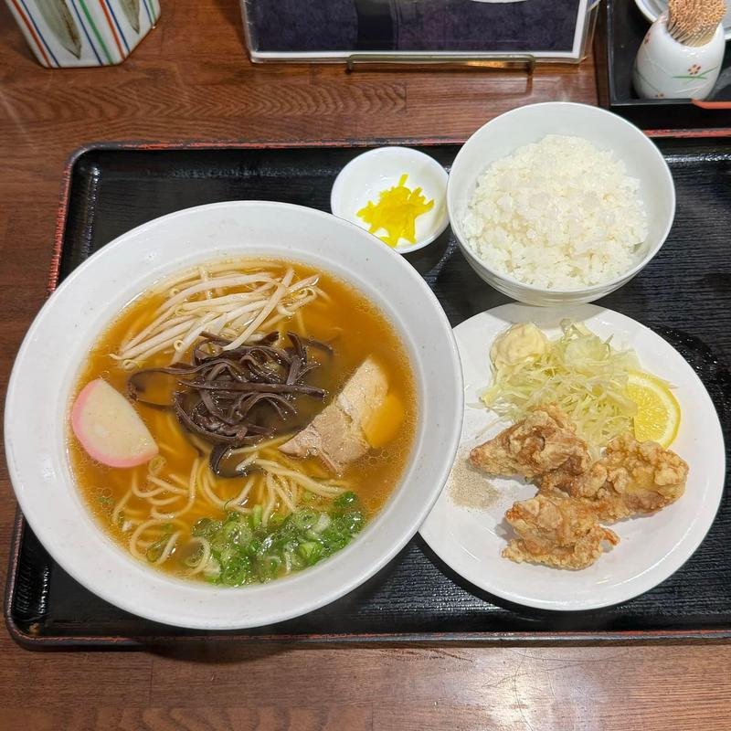 唐揚げラーメンセット(老麺館2番 （ロウメンカンニバン）)