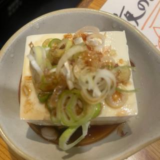 お通し　豆腐