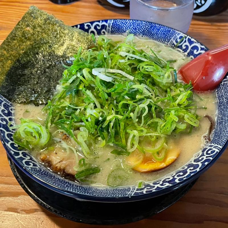 ネギバカとんこつ(鶴亀堂 三芳藤久保店 （ツルカメドウ）)