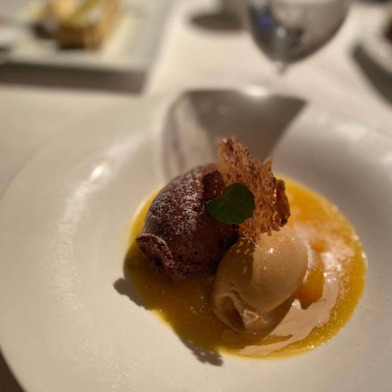 ムース・オ・ショコラ　オレンジのスープ(Le Nougat)