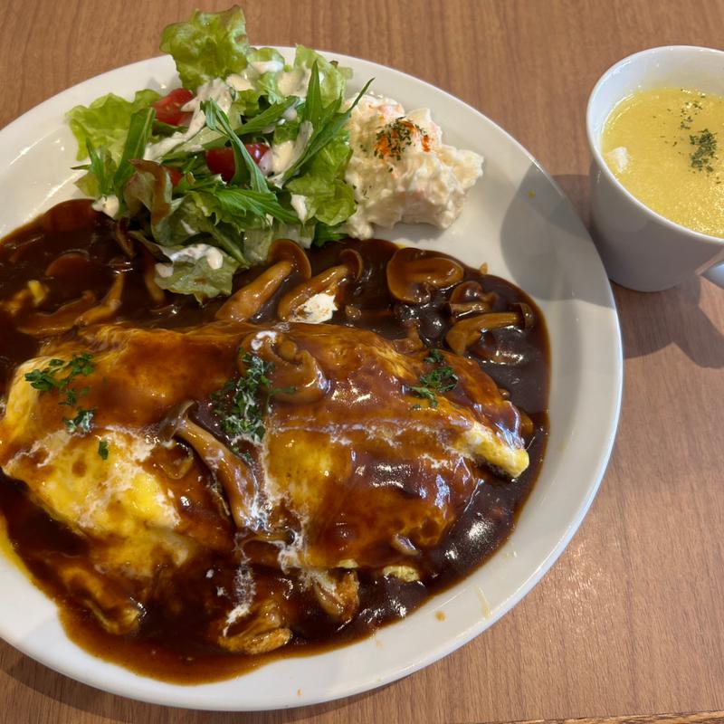 デミグラスソースのオムライス(Cafe TUTU)