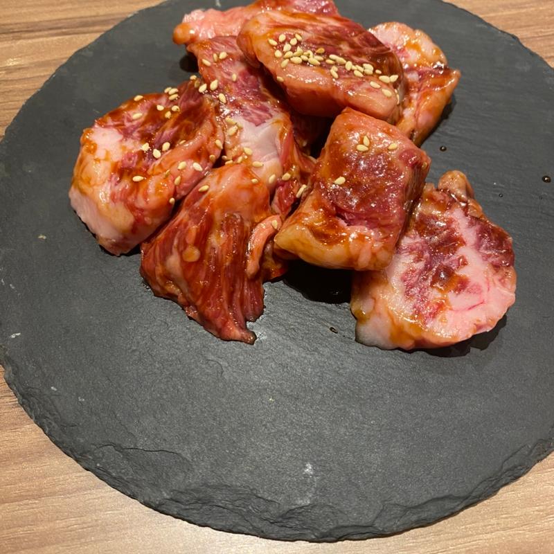 中落ちカルビ(肉屋のせがれ 焼にーくん)