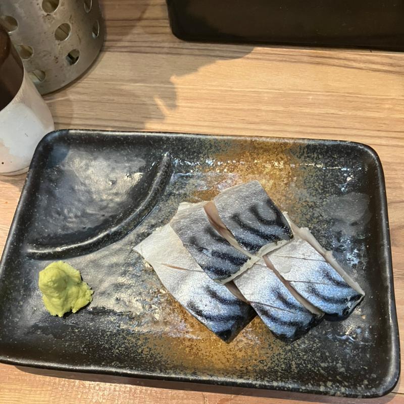 〆サバお造り(立ち呑み庶民 大阪駅前第2ビル店)