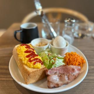 バタートーストセット・スクランブルエッグトッピング