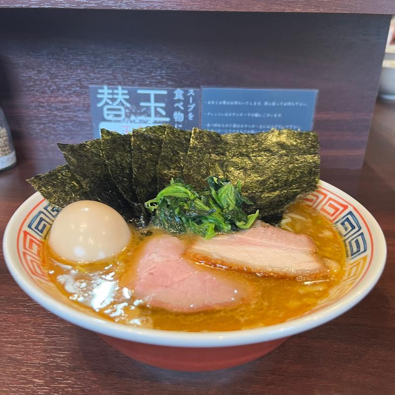 豚骨醤油ラーメン～ye～(麺乃はる)