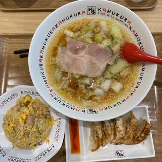 小炒飯餃子セット