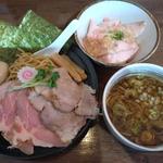 特製おさかなつけそば