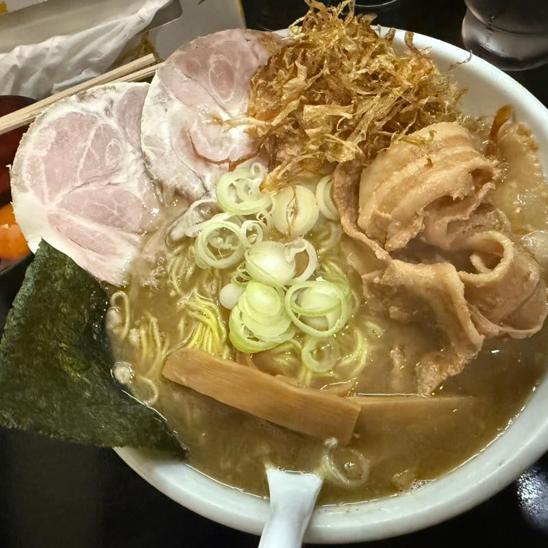 アブラボウズの100SP大盛り、つけ玉(一条流がんこ総本家分家荒木町)