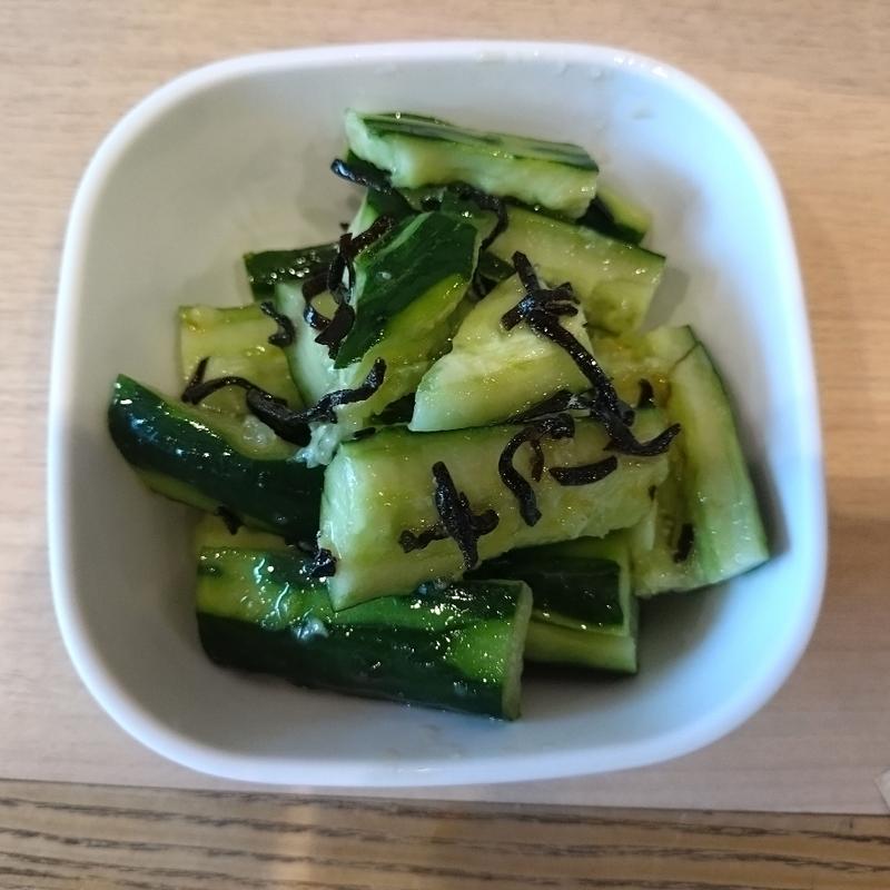 たたき胡瓜(食事処 こもれび)