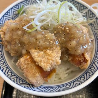 ねぎ塩唐揚げ丼