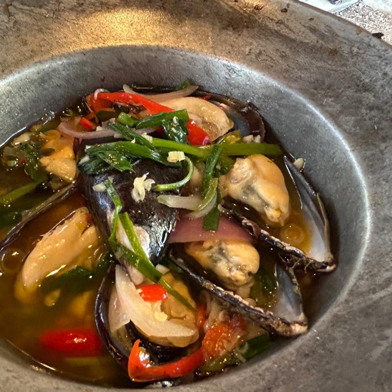 HOY MANGPOO CB(コーダム キッチン)