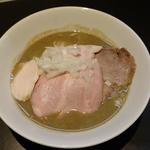 特濃中華そば（醤油）(煮干乱舞)