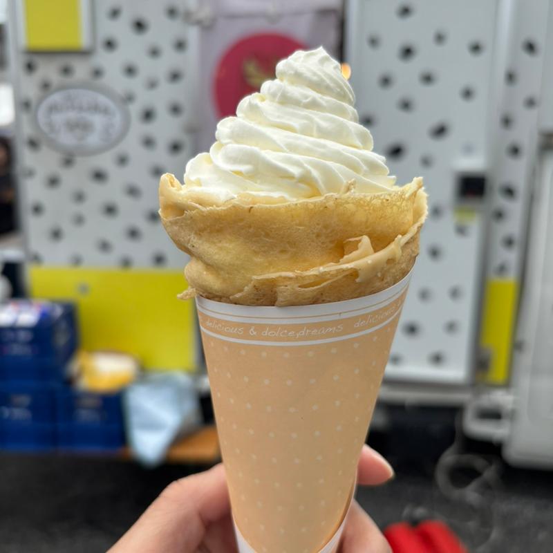 極上生クリームクレープ増し(パティシエのおやつ)