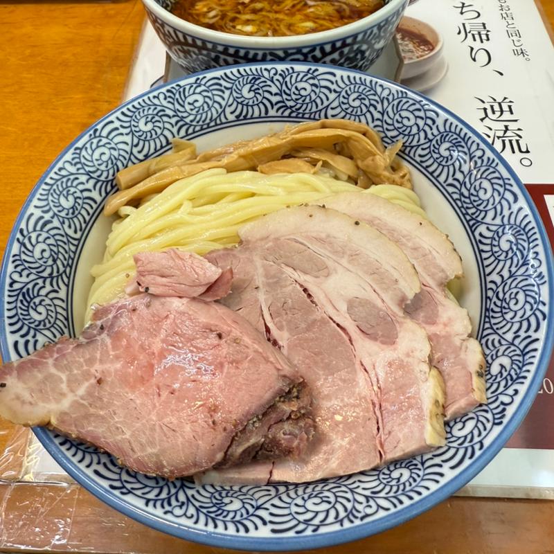 濃厚魚介つけ麺＋大盛り(らーめん 逆流 )