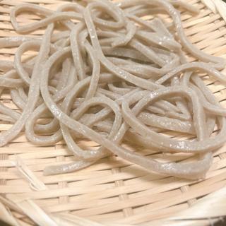 ざる