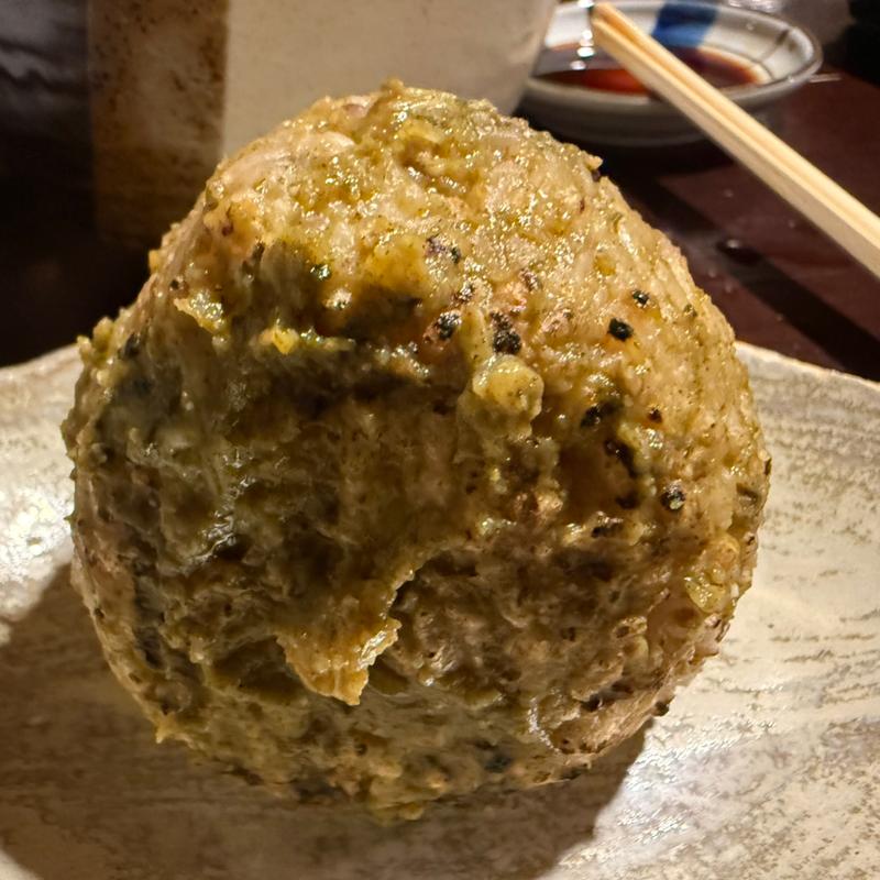 肝味噌おにぎり(焼き貝うぐいす )