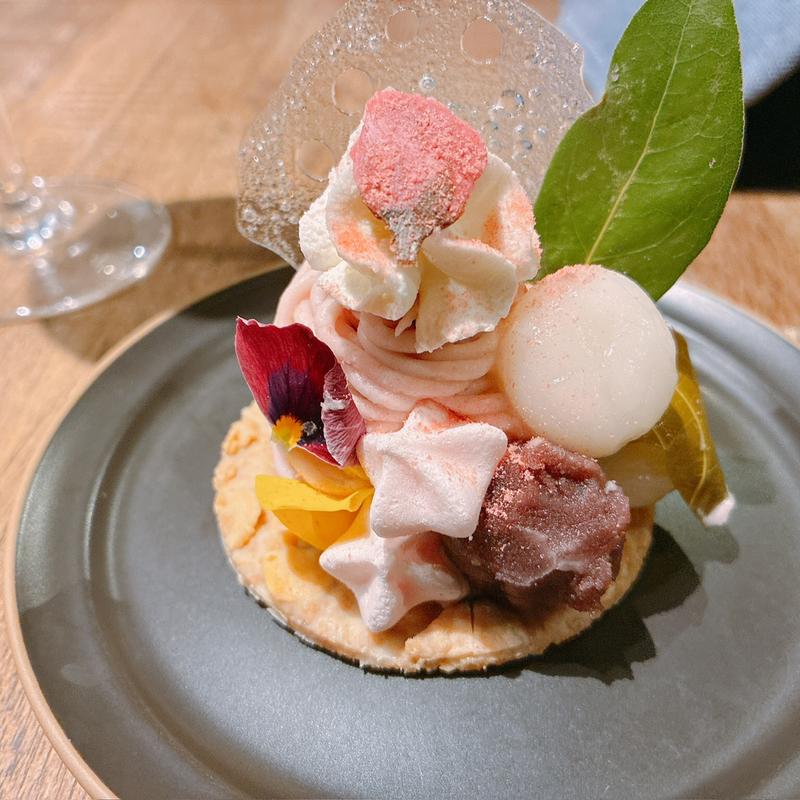 桜のパフェ(イニシャル （INITIAL）)