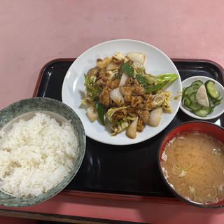 ホルモン炒め定食