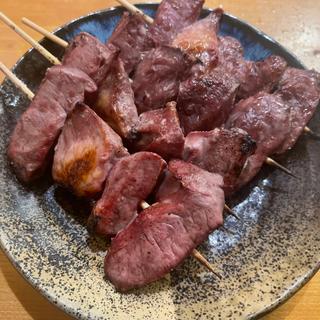 はつ(もつ焼き稲垣)