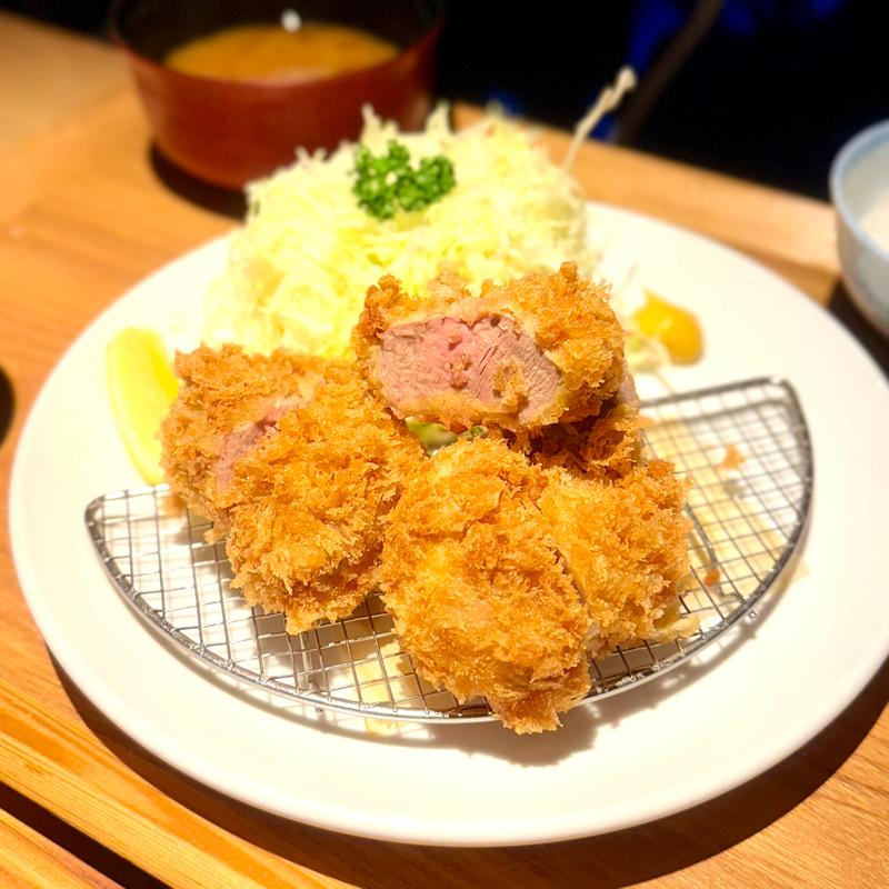 茶美豚ヒレ　上(とんかつと、しゃぶしゃぶ。黒豚ふくや)