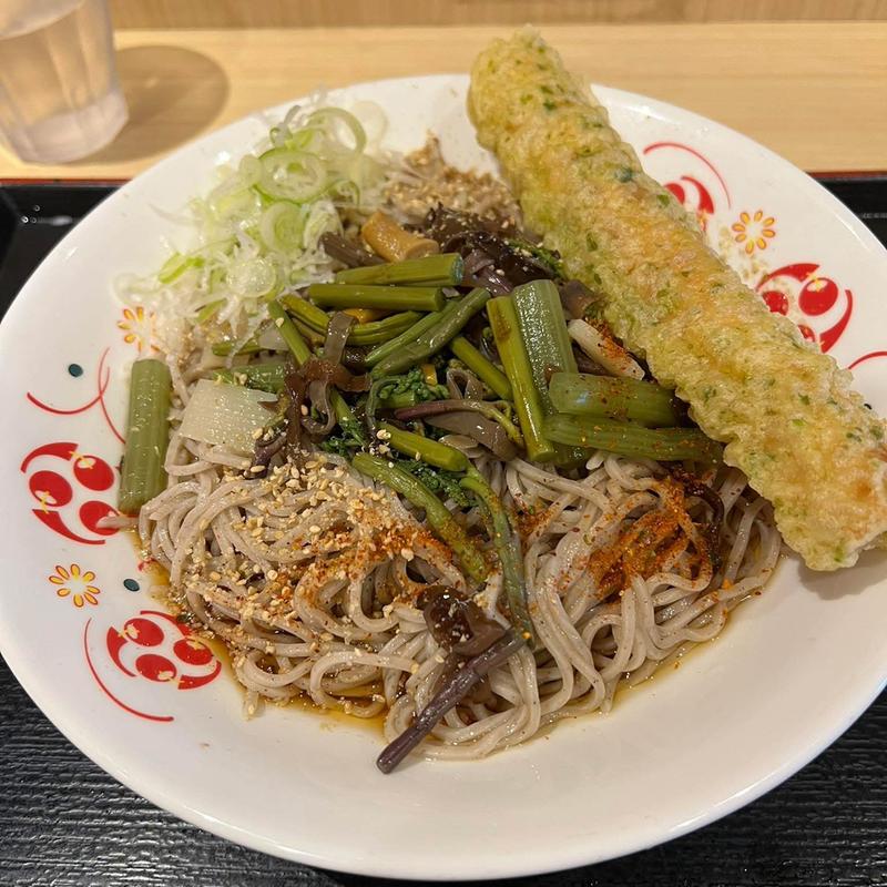 山菜そば 大盛 竹輪天(いろり庵きらく 川崎店)