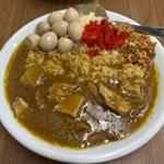 俺道カレー ライス300g チャーシュー1枚 味付けうずら5個