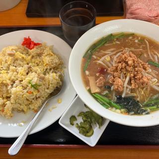 台湾味噌ラーメン炒飯
