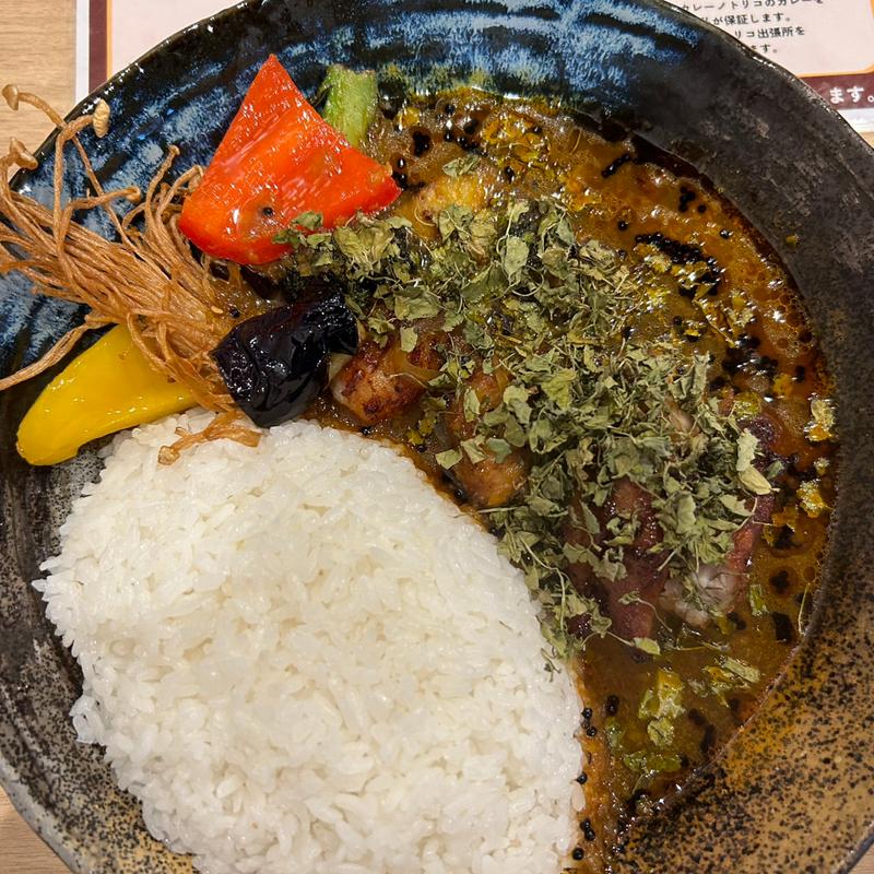 (カレーノトリコ新橋出張所)