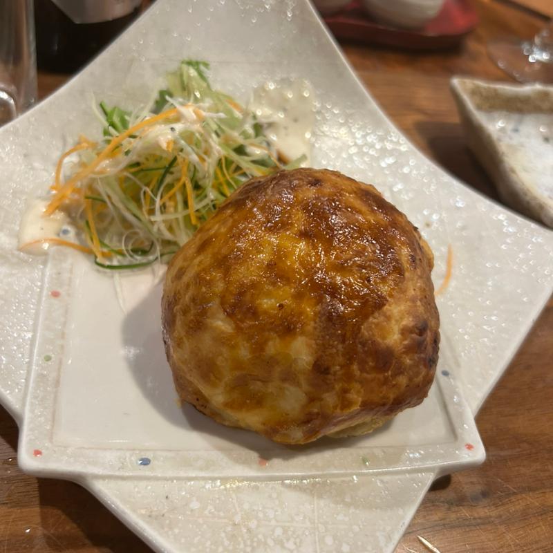 角煮のとろーりチーズパイ(炉端亜紗 喜三郎 （Robata ASA KISABURO）)