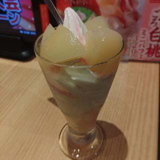 ごろごろ白桃ミニパフェ