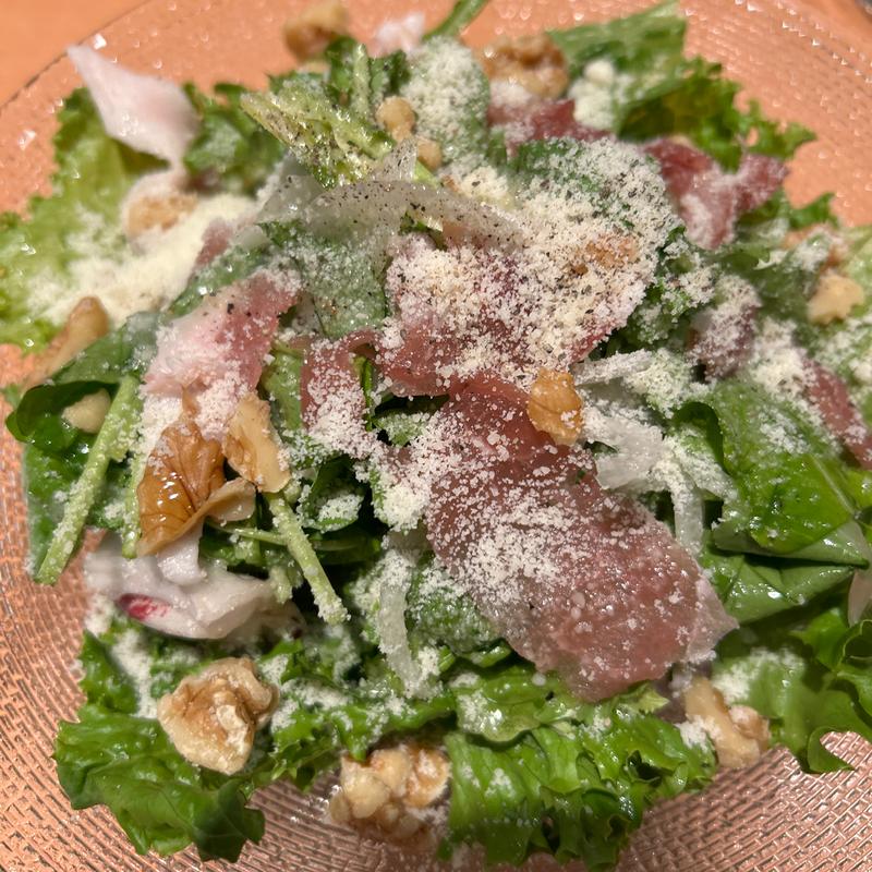 霧島黒豚生ハムとルッコラのサラダ〜日向夏ドレッシング〜(ヱビスバー 札幌アピア店 (YEBISU BAR Sapporo Apia))