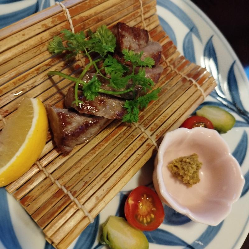 オリーブ牛の赤身ステーキ(かおりひめ)