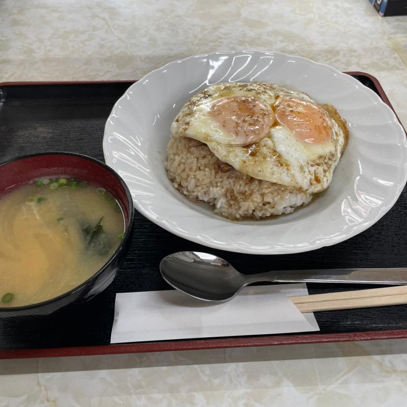 焼豚玉子めし(福美食堂)