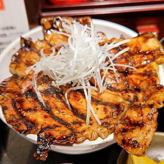 特上国産本ロース豚丼 並盛り