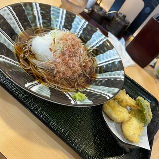 おろし鶏天そば(たまの里 高尾店)