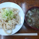 肉つけうどん(中)(たけ川うどん )