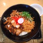 まぜ豚(麺賊 夢我夢中 )
