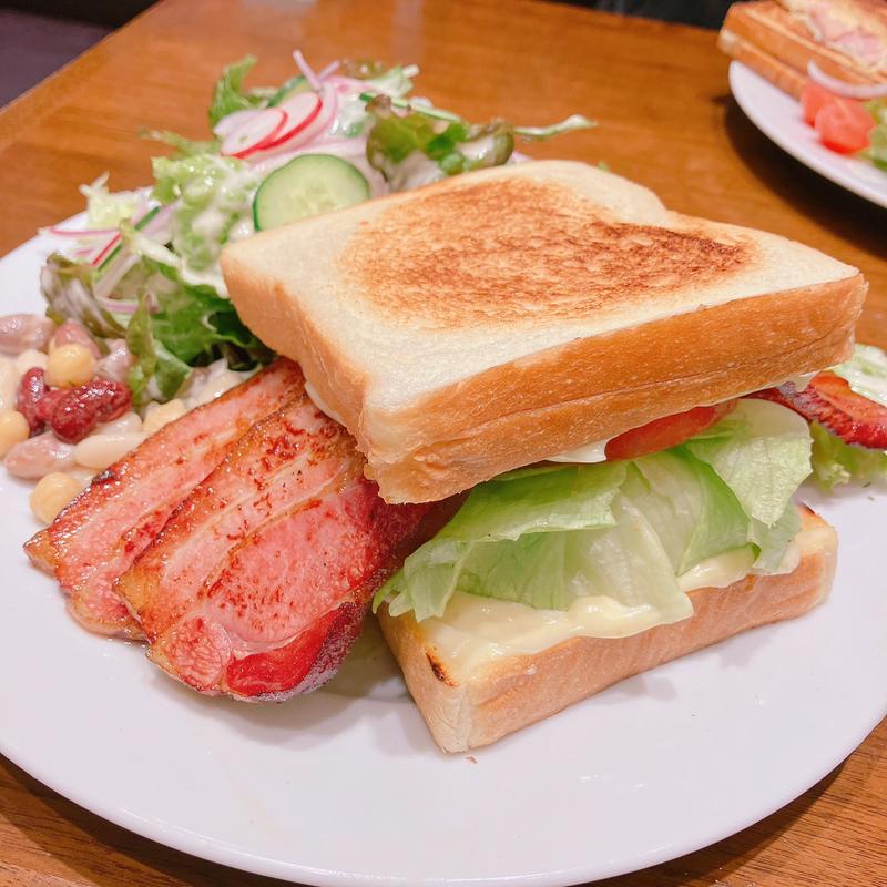 B.L.T.(ハーブス ルミネ池袋店)