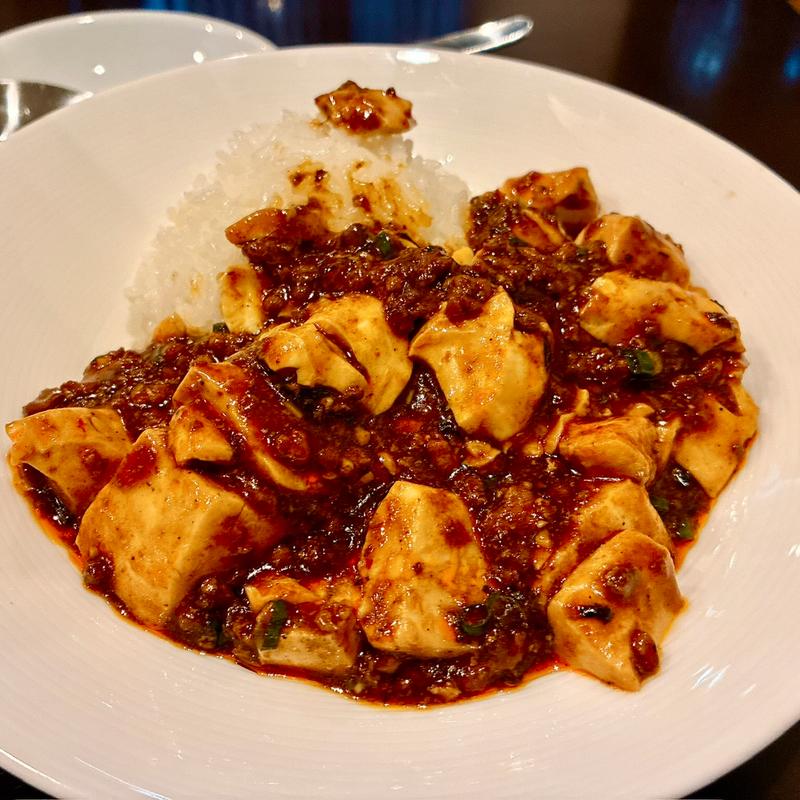 麻婆豆腐ご飯とミニ坦々麺(飲茶 はるのそら)