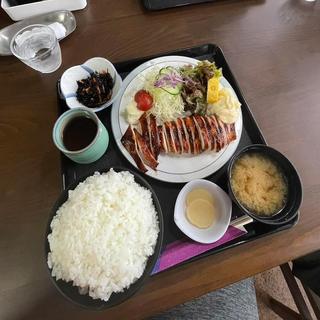 イカ生姜焼き定食