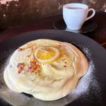 檸檬ソースのパンケーキ ドリンクセット