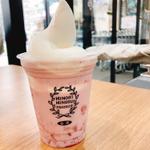 いちごミルクフロート