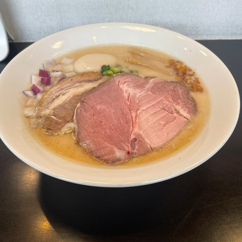 特製濃厚塩牛そば(麺牛 ひろせ)