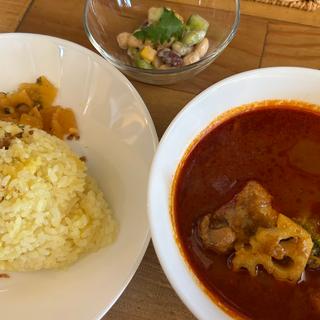 赤のべっぴん薬膳カリー(カリー＆ワヰン ビストロべっぴん舎 お茶の水本店)