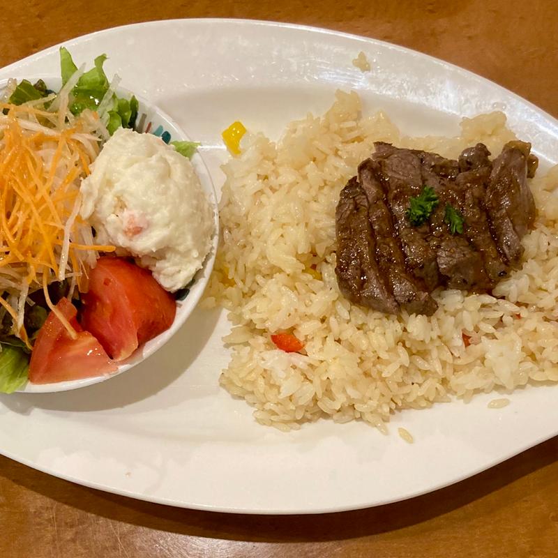 大麦牛ステーキプレート(ファミリーガーデン)