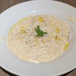 たっぷりチーズのクリームリゾット(Cheese Meets Meat YOKOHAMA)