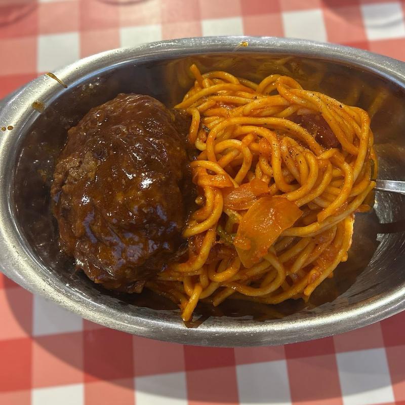 ナポリタン ハンバーグ(スパゲッティーのパンチョ渋谷店)