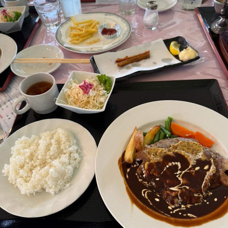 ポークソテーマスタードソース(桜ゴルフ倶楽部 )