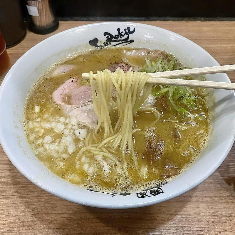 煮干し鶏白湯(麺屋丈六 キーノ和歌山)